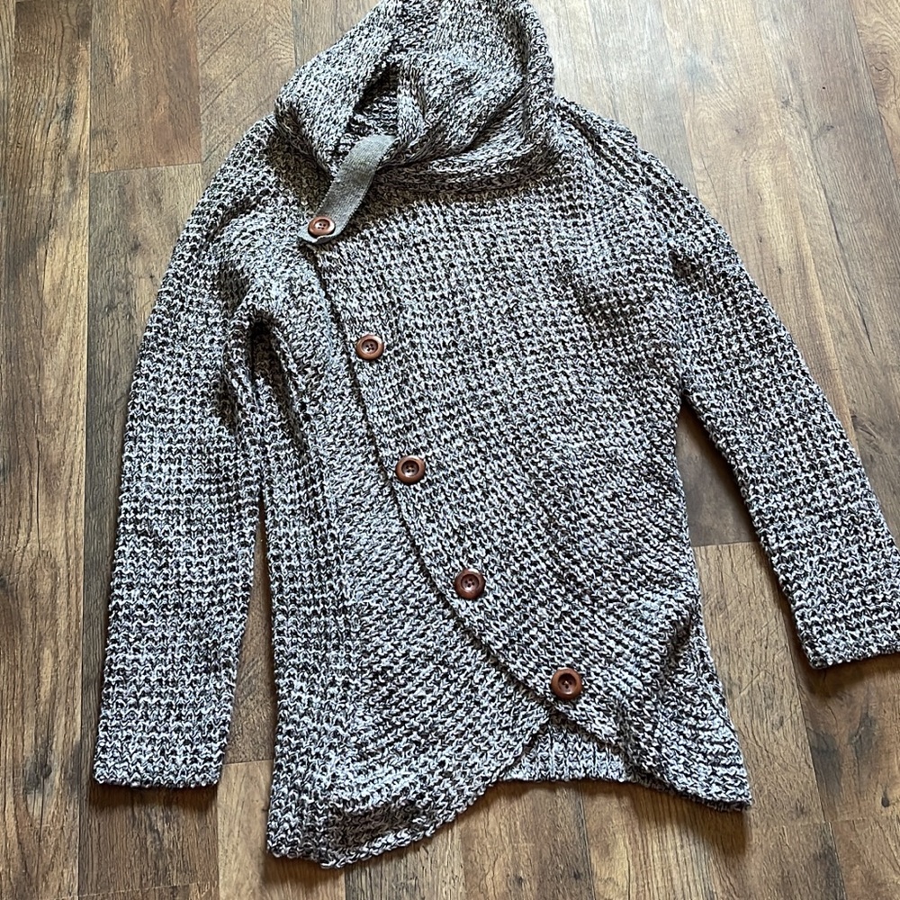 Adorable sweater
